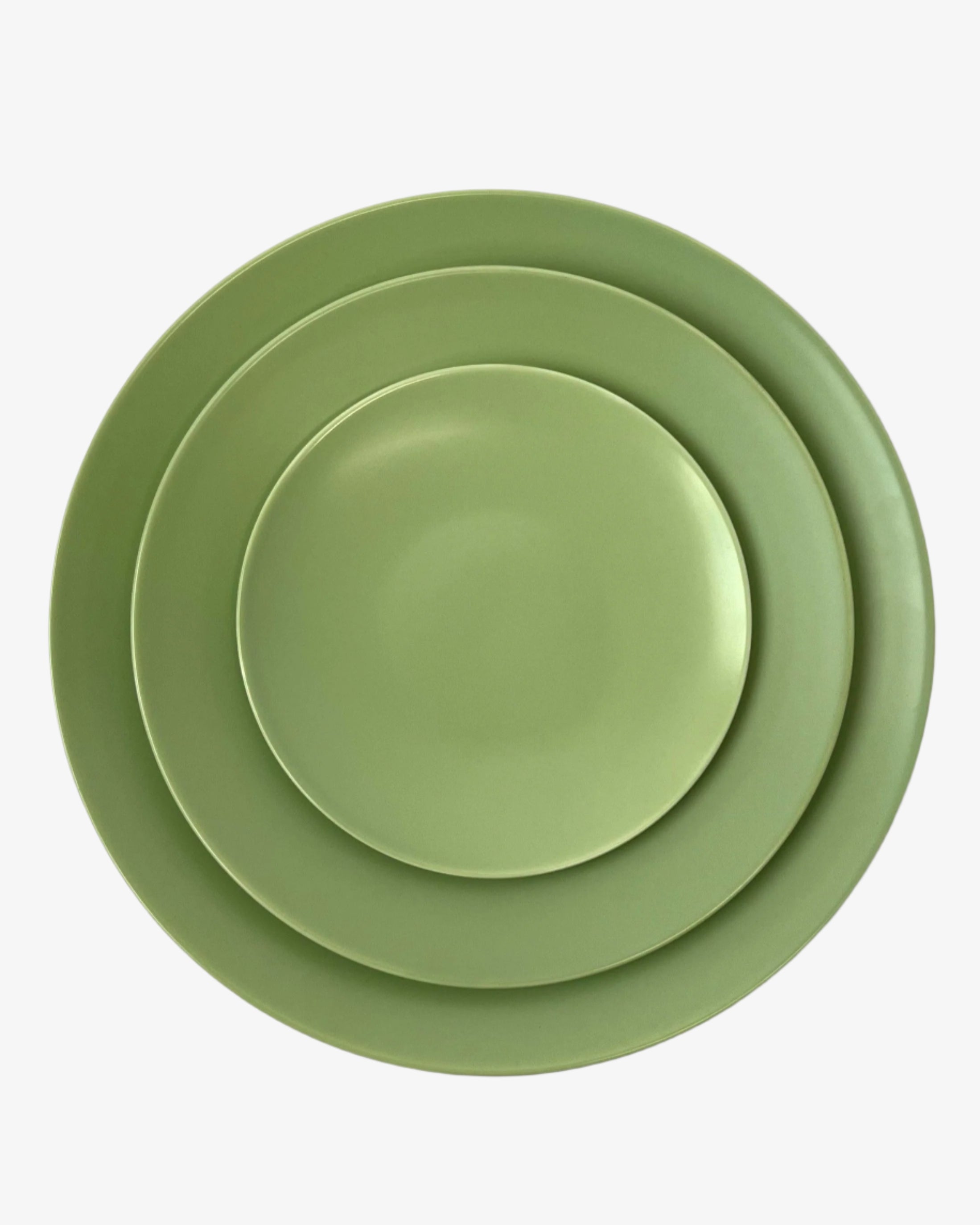 Casa Fina ceramic dinner plate in Matcha, 10.5”, set of 4, modern elevated tableware with rich color.