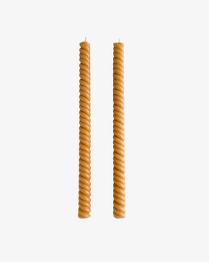Oro helix taper candle in golden yellow made of 100% beeswax, set of 2