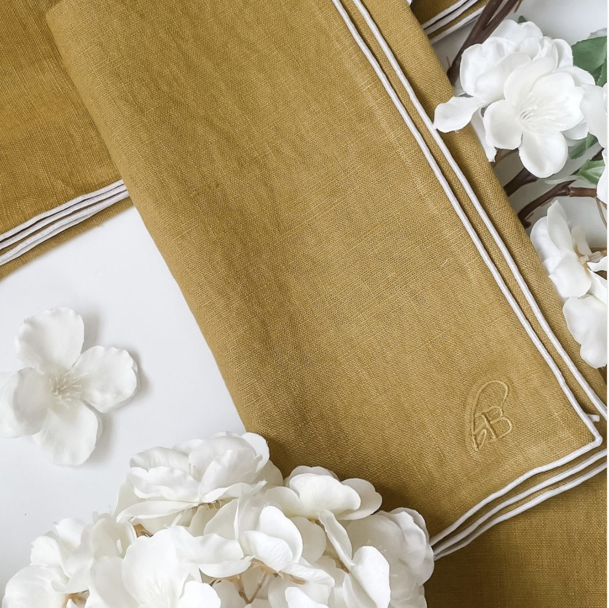 Stone Washed Linen Napkins – Oro with White Trim (Set of 4)